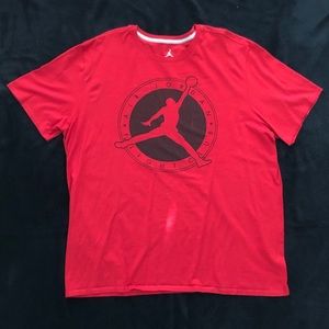 Jordan tee shirt(that is not a stain)